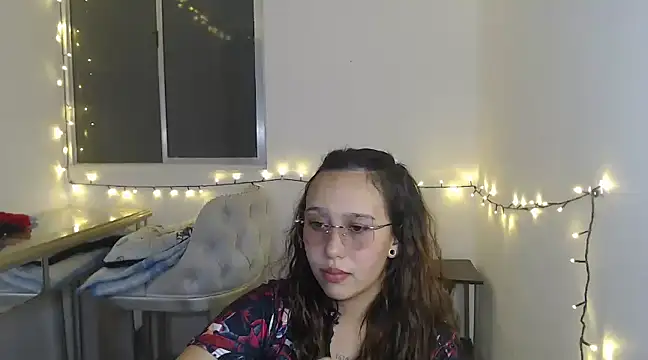 Skarlet Adams28 online show from 02.03.25