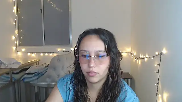 Skarlet Adams28 online show from 02.03.25