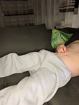 w12er online show from 04.22.26