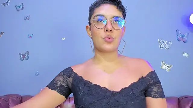 Kaira mosse online show from 01.10.26