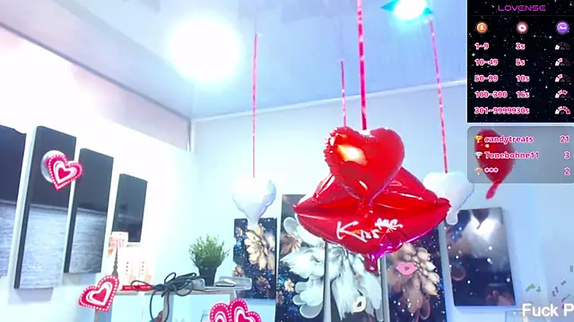 Snapshot of Keilathompson chatting on 02.15.25 Keilathompson online show from 02.15.25