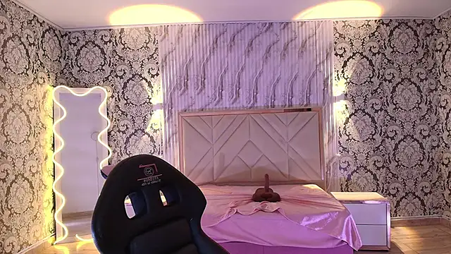 Brendda tay online show from 11.20.25