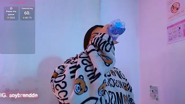 Brendda tay online show from 11.21.25