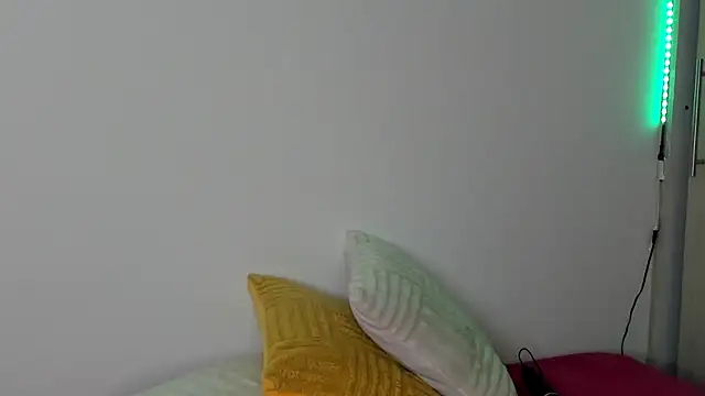 Snapshot of AnneteLynch chatting on 02.17.25 AnneteLynch online show from 02.17.25