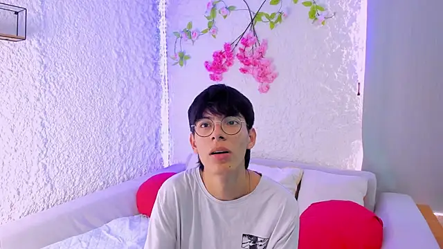 alexandersawyer online show from 10.06.25