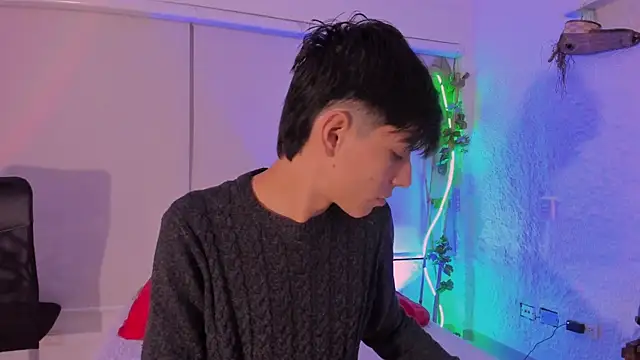 alexandersawyer online show from 10.25.25