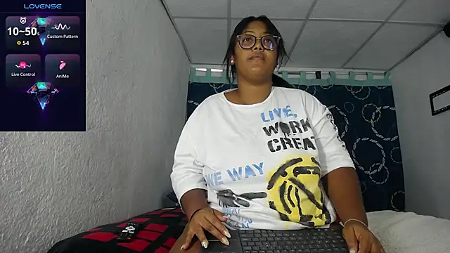 miajoseph  online show from 05.05.26