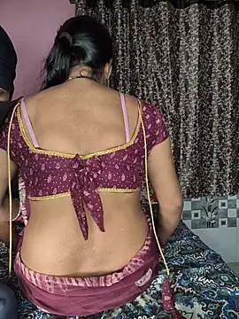 Snapshot of Shivani_Mumbai85 chatting on 12.16.25 Shivani Mumbai85 online show from 12.16.25