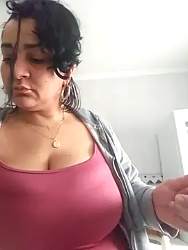 Snapshot of paulinaDiaz1 chatting on 02.10.26 paulinaDiaz1 online show from 02.10.26