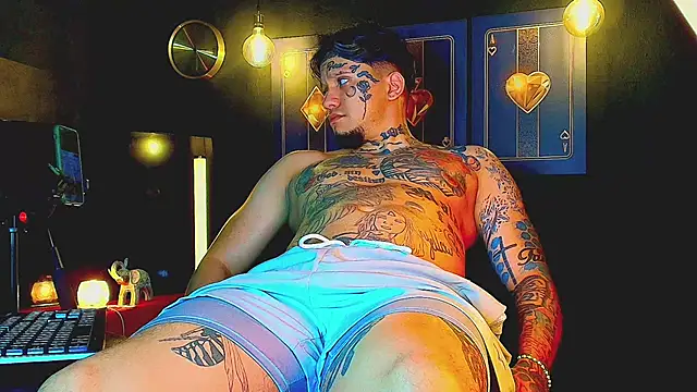 Snapshot of daimond_hope666 chatting on 11.05.25 daimond hope666 online show from 11.05.25