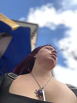 Alicia barbie online show from 04.23.26