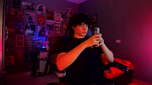 soy ian  online show from 02.14.25