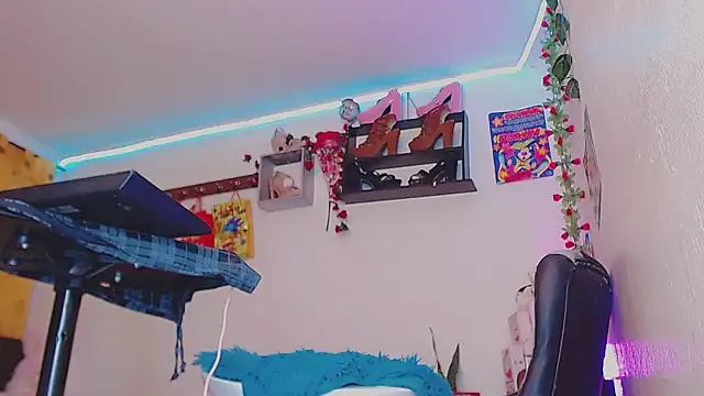  Fernanda Sanchez online show from 12.02.24