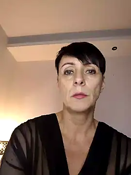YOURHESZTIA online show from 12.02.24