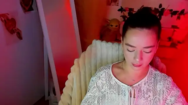 Snapshot of Bella_XO chatting on 06.25.26 Bella XO online show from 06.25.26