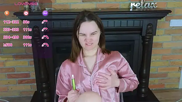 Snapshot of Ellie_Sunset chatting on 04.28.26 Ellie Sunset online show from 04.28.26