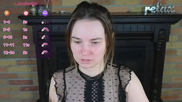 Snapshot of Ellie_Sunset chatting on 05.31.26 Ellie Sunset online show from 05.31.26