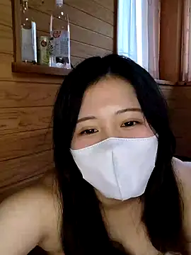 Snapshot of Kurage_chan chatting on 12.10.24 Kurage chan online show from 12.10.24