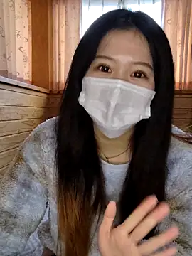 Snapshot of Kurage_chan chatting on 02.21.25 Kurage chan online show from 02.21.25