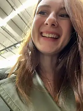 Dina Tease online show from 10.08.25