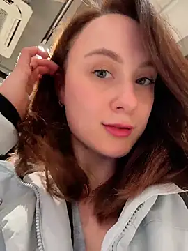 Snapshot of Dina_Tease chatting on 02.09.26 Dina Tease online show from 02.09.26