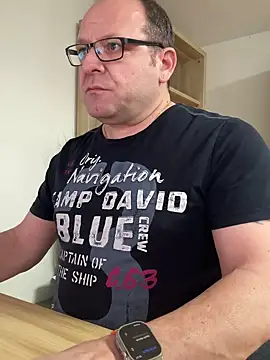 coupleLatinaLovers online show from 12.18.24