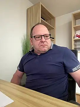 coupleLatinaLovers online show from 01.21.25