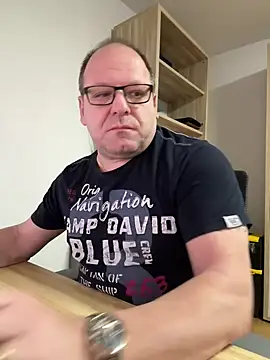 coupleLatinaLovers online show from 02.17.25