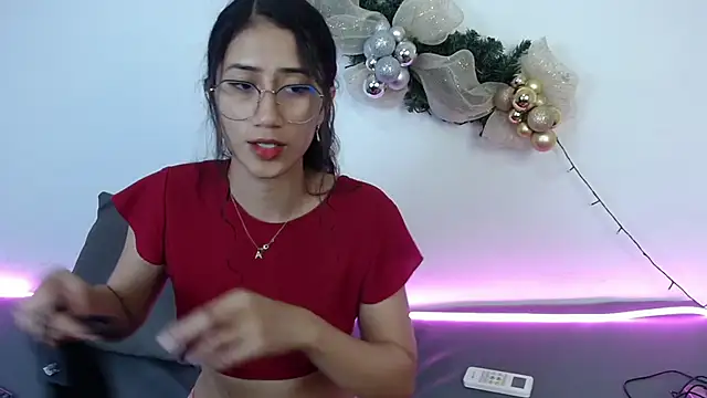 KaitlynLoveCam online show from 01.08.25