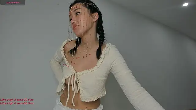 yumisunn online show from 12.27.24