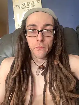 Snapshot of thiccplamp chatting on 01.08.25 thiccplamp online show from 01.08.25