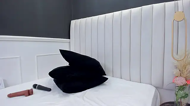 Snapshot of chloe_zulay chatting on 03.15.25 chloe zulay online show from 03.15.25