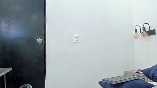 Snapshot of chloe_zulay chatting on 02.13.26 chloe zulay online show from 02.13.26