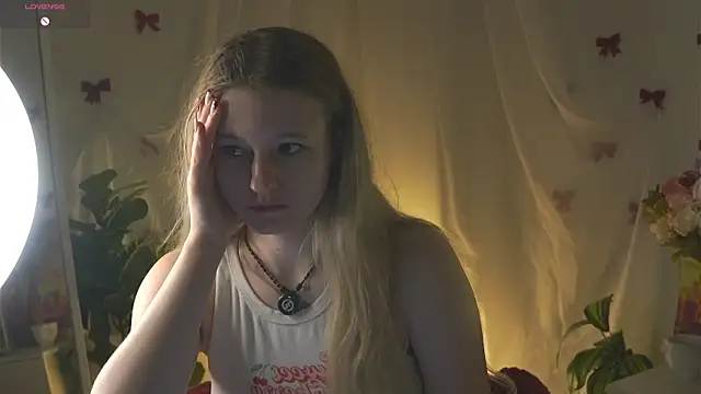 MaydaFoulk online show from 05.29.26