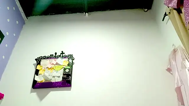 PetiteIvoryQueen19 online show from 07.19.26