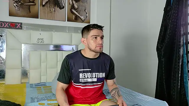 Sexy Alejandro  online show from 12.27.24