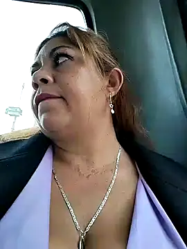 Laura-Hernandez online show from 12.04.24