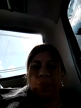 Laura-Hernandez online show from 12.12.24