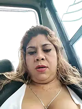 Laura-Hernandez online show from 12.13.24