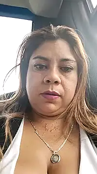 Laura-Hernandez online show from 12.19.24