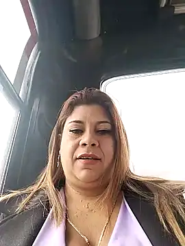 Laura-Hernandez online show from 01.24.25