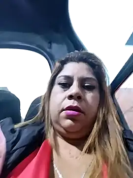 Laura-Hernandez online show from 01.31.25