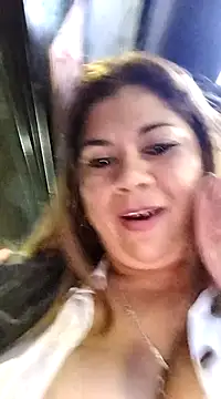 Laura-Hernandez online show from 03.08.25