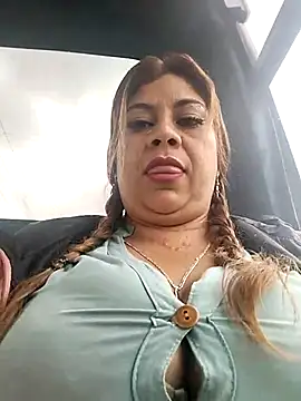 Laura-Hernandez online show from 03.13.25