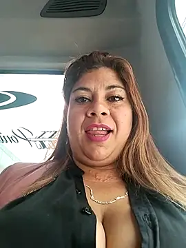 Laura-Hernandez online show from 03.18.25