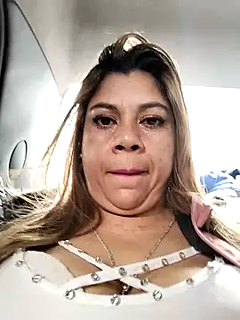 Laura-Hernandez online show from 09.12.25