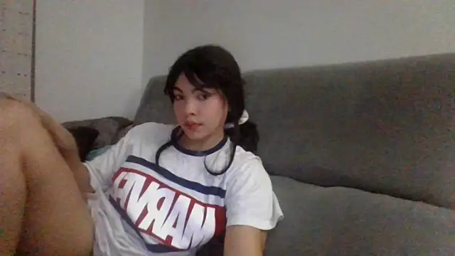 Kiri Cutee online show from 12.19.24
