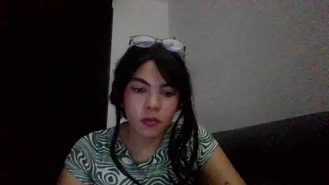 Kiri Cutee online show from 02.01.25
