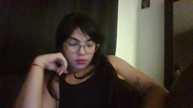 Kiri Cutee online show from 03.03.25