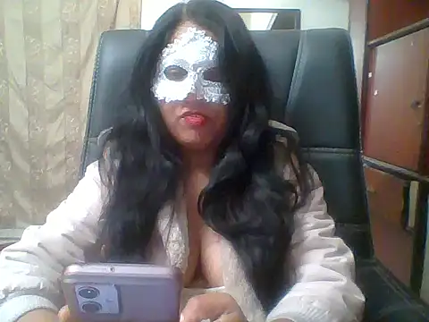 kamayanisingh24 online show from 01.17.25